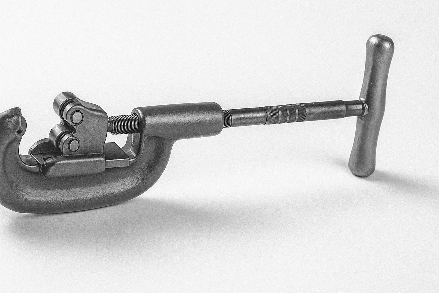 RIDGID 32820 — ручной роликовый труборез
